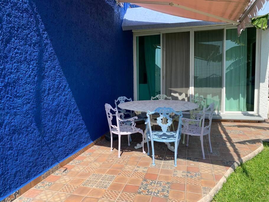Casa Azul En La Orilla Del Lago Tequesquitengo Exterior foto